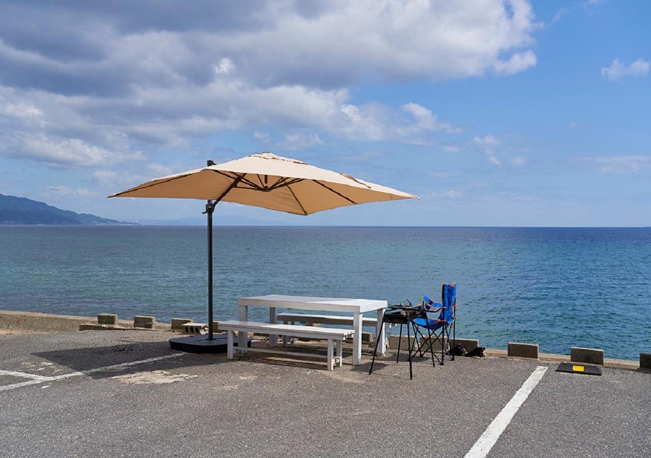 Hotel Minshuku Atsuhama Sumoto Esterno foto